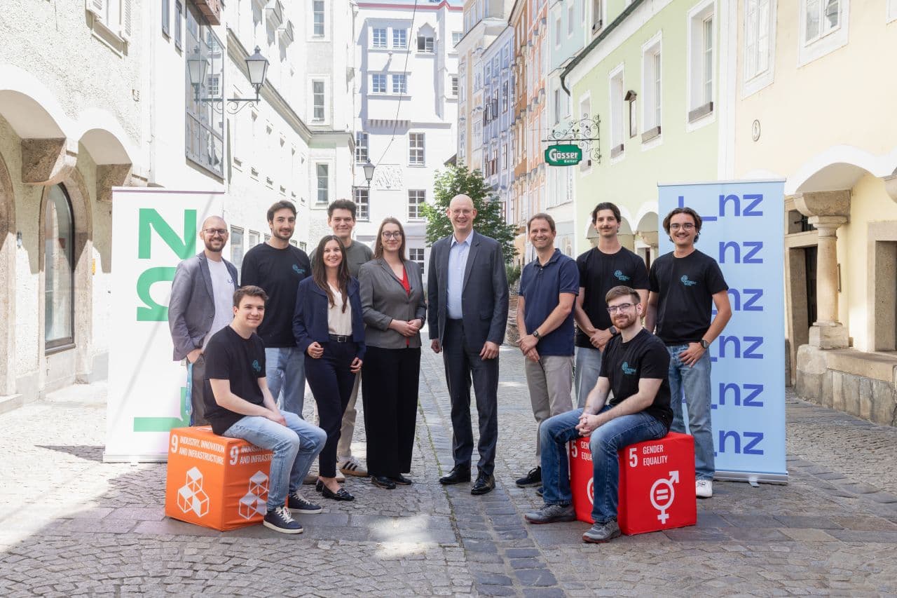 Effizienzwerk Voice team and other founder stipend recipients in Linz